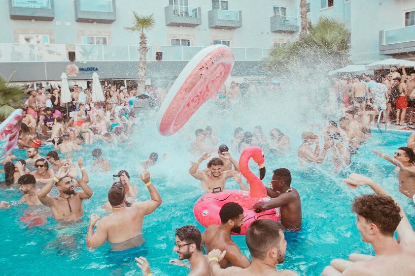 Beach Clubs & Pool Parties