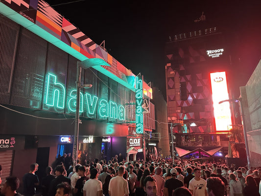 Bars & Pubs (by area / vibe)