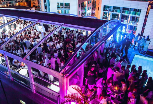 Infinity by Hugo’s